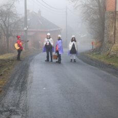 Tři králové prošli Crhovem