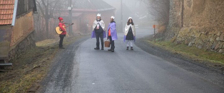 Tři králové prošli Crhovem